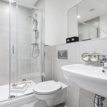 Rent this 1 bed apartment on A212 in London, CR0 2JT