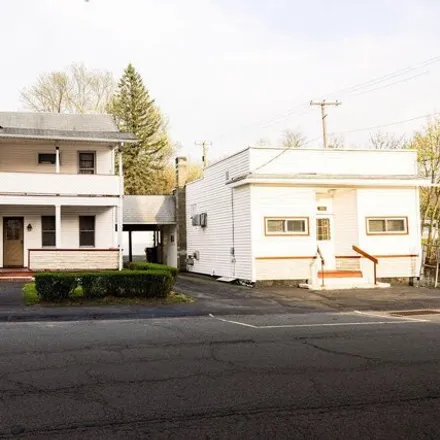 Image 1 - Salem Street, Archbald, Lackawanna County, PA 18403, USA - House for sale