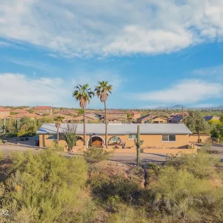 Buy this 4 bed house on Willow Wind Way in Marana, AZ 85652