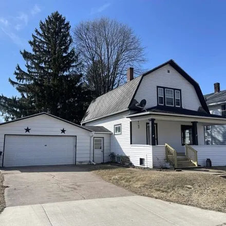 Buy this 3 bed house on 658 East Division Street in Shawano, WI 54166