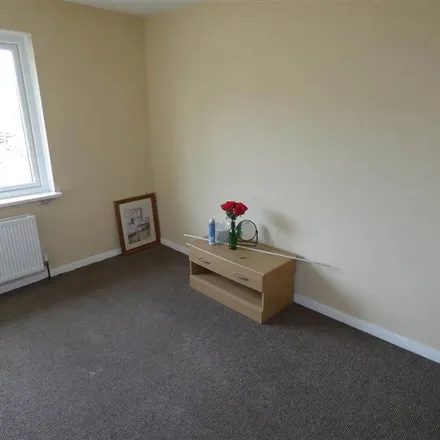 Rent this 3 bed apartment on unnamed road in Dundonald, BT16 2PA
