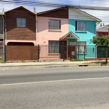 Rent this 4 bed house on Farmex in Avenida 2, 460 0000 Hualpén