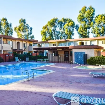 Image 4 - 9504 Carroll Canyon Rd, Unit 204 - Condo for rent