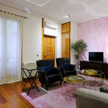 Rent this 1 bed apartment on Madrid in El Horno de San Onofre, Calle de San Onofre