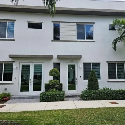 Image 2 - 6675 Northwest 67th Street, Doral, FL 33178, USA - Townhouse for rent