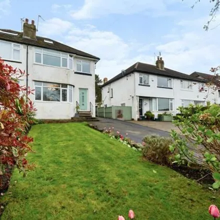 Buy this 4 bed duplex on Hillcrest Rise in Leeds, LS16 7DJ