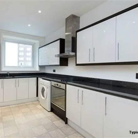 Image 4 - Strathmore Court, 143 Park Road, London, NW8 7HT, United Kingdom - House for rent