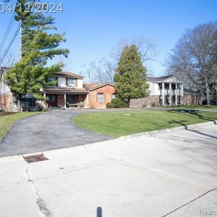 Image 3 - 21718 Gates Street, Beverly Hills, MI 48025, USA - House for sale