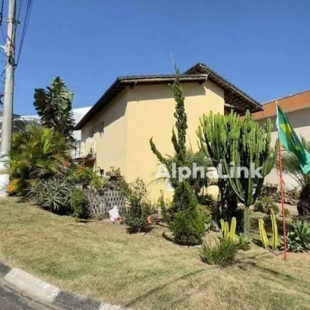 Buy this 3 bed house on Rua Pavão in Residencial Mirante das Pedras, Santana de Parnaíba - SP