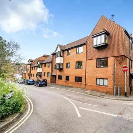 Buy this 1 bed apartment on Cooper Road in Guildford, GU1 3NS