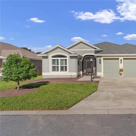 Buy this 3 bed house on 5904 Rutland Avenue in The Villages, FL 33521