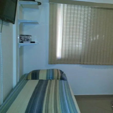 Rent this 1 bed apartment on Rua Manoel Brazil Camargo in Jardim Continental, Marília - SP