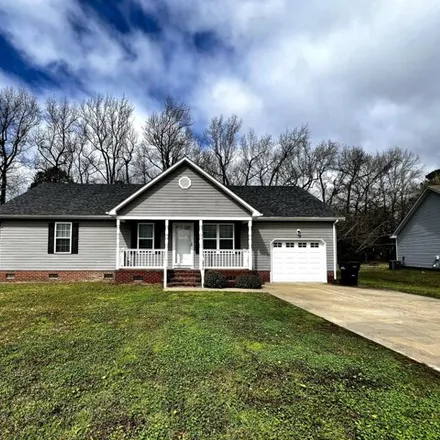 Rent this 3 bed house on 354 Nugget Trail in Elizabeth City, NC 27909