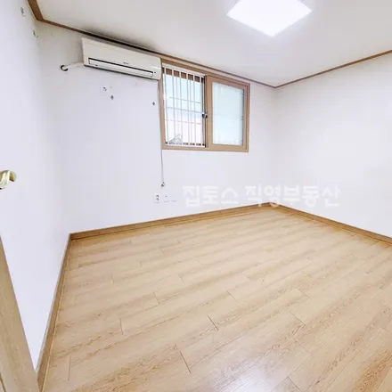 Image 6 - 서울특별시 관악구 신림동 521-10 - Apartment for rent