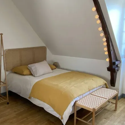 Rent this 1 bed apartment on 22100 Saint-Samson-sur-Rance