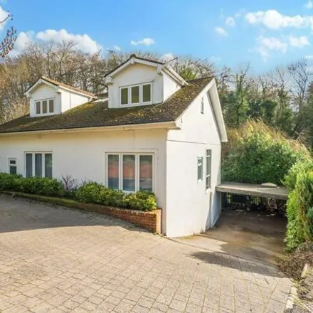 Buy this 5 bed house on Whitehorn's Farm in Woodcroft Road, Chesham