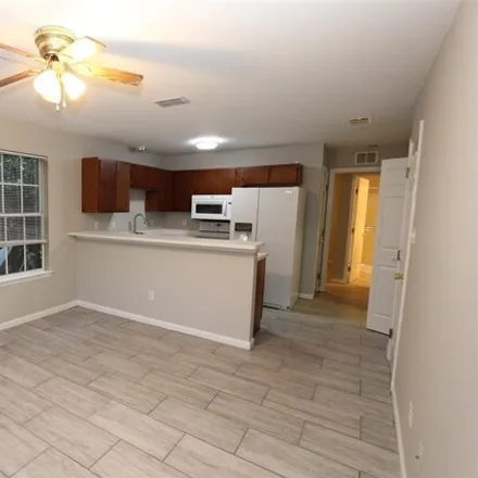 Image 4 - 3298 Allison Marie Court, Tallahassee, FL 32304, USA - Townhouse for rent