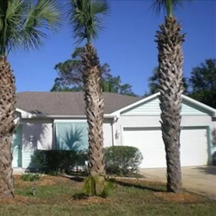 Rent this 3 bed house on 172 13th Street in Saint Augustine Beach, Saint Johns County