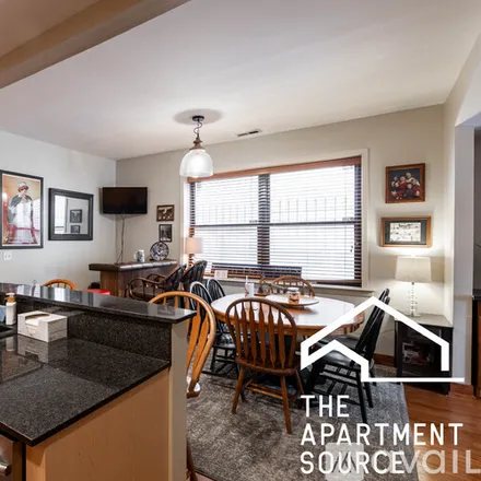 Image 5 - 2330 W Huron St, Unit 1E - Apartment for rent