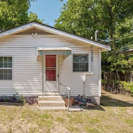 Rent this 2 bed house on 1904 East 9th Street in Austin, TX 78702