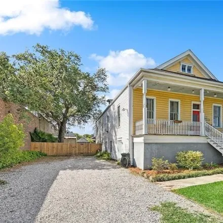 Image 1 - 221 South Genois Street, New Orleans, LA 70119, USA - House for sale
