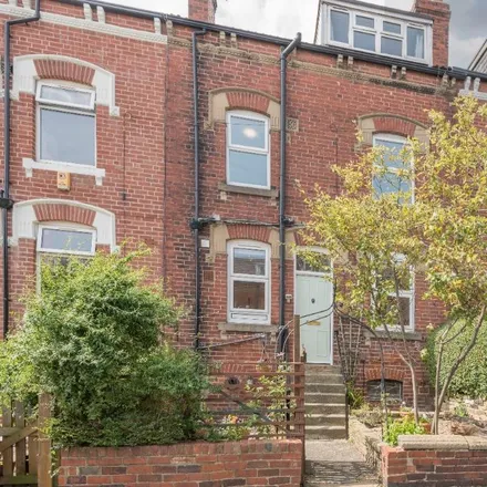 Rent this 2 bed townhouse on Methley Terrace in Leeds, LS7 3NN