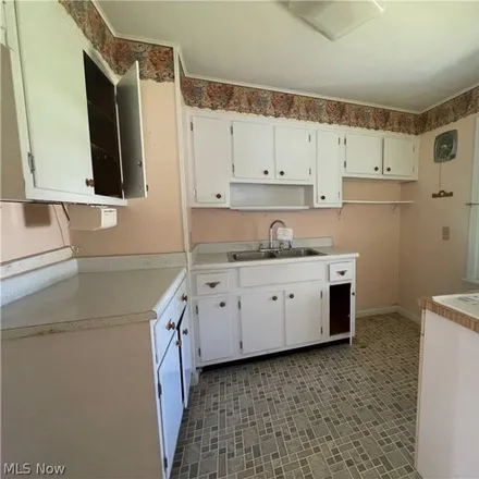 Image 2 - 147 Grandview Ave NW, Canton, Ohio, 44708 - House for sale