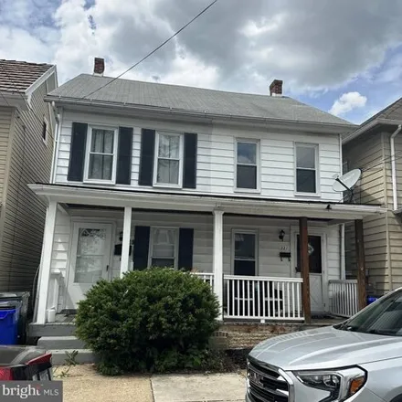 Buy this 1 bed house on 309 Central Avenue in Hagerstown, MD 21740