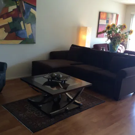 Image 4 - 11861 Dorothy Street, Los Angeles, CA 90049, USA - Room for rent