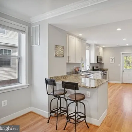 Image 9 - 3013 South Dakota Avenue Northeast, Washington, DC 20018, USA - House for sale