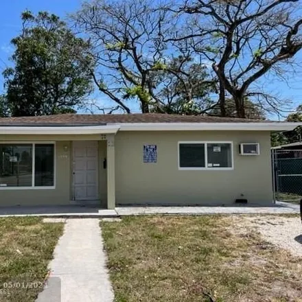 Rent this 3 bed house on 878 Northwest 16th Street in Middle River Vista, Fort Lauderdale