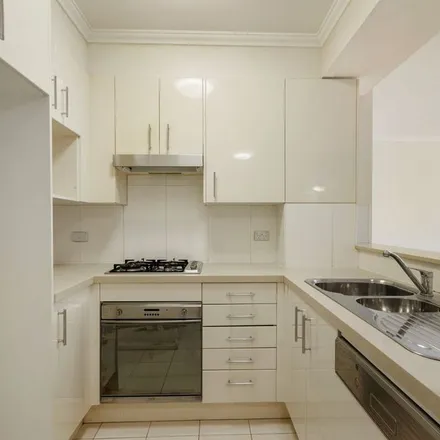 Image 1 - Veronne Apartments, 9 Herbert Street, St Leonards NSW 2065, Australia - Apartment for rent