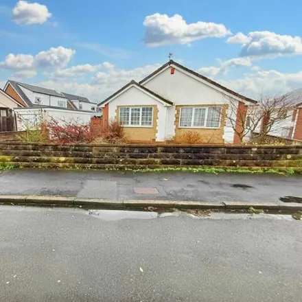 Buy this 5 bed house on Derbyshire Avenue in Garstang, PR3 1DX