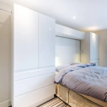 Rent this 2 bed apartment on Crowne Plaza Albert Embankment in Salamanca Street, London