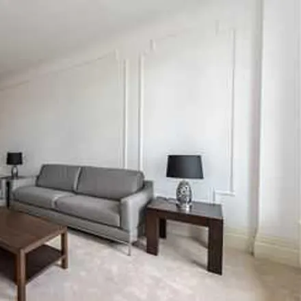 Rent this 5 bed apartment on St Marylebone War Memorial in Lord's Rounabout, London