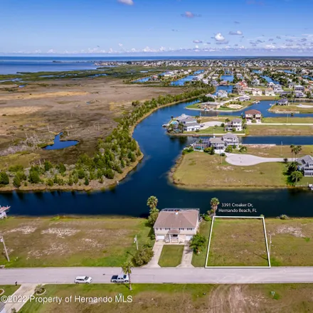 Buy this studio house on 3391 Croaker Drive in Hernando Beach, Hernando County