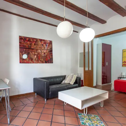 Rent this 3 bed room on Carrer de les Danses in 5, 46001 Valencia