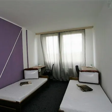 Image 3 - Hotel DUM, Kutilova 3061/2, 143 00 Prague, Czechia - Room for rent