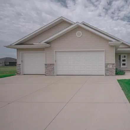 Buy this 4 bed house on Jamie Lane in Sergeant Bluff, IA 51054