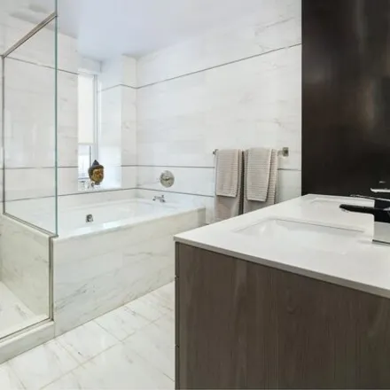 Image 7 - The Lucida, East 85th Street, New York, NY 10028, USA - Condo for sale