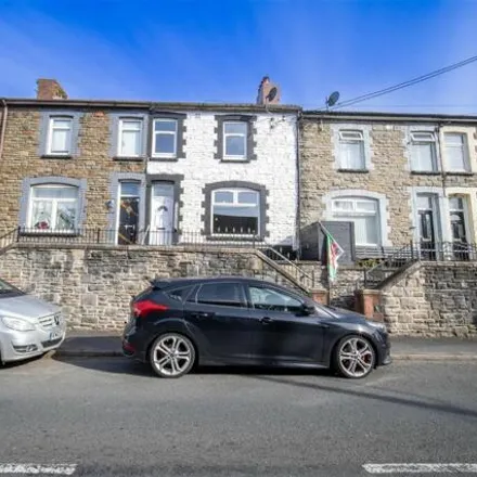 Buy this 3 bed townhouse on Tan y Bryn in Senghenydd, CF83 4FP