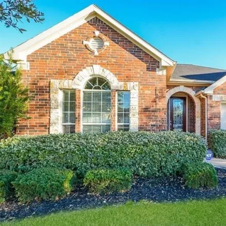 Buy this 3 bed house on 2519 Spring Landing Drive in Pearland, TX 77584