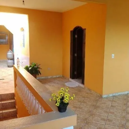 Buy this 3 bed house on Rua Gérson Giotto in Jardim Anchieta, Mauá - SP