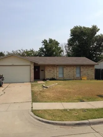 Rent this 3 bed house on 917 Kent Drive in Lewisville, TX 75067