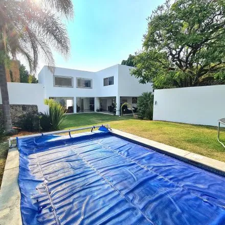 Rent this 4 bed house on Calle Dos in Tlaltenango, 62166 Cuernavaca
