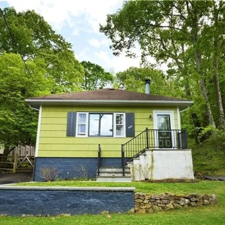 Buy this 2 bed house on 445 Storms Road in Valley Cottage, NY 10989