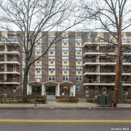 Rent this 3 bed condo on 140-49 34th Avenue in New York, NY 11354