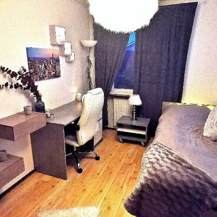 Image 2 - Linnarhultsvägen, 424 55 Gothenburg, Sweden - Apartment for rent
