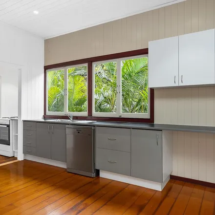 Image 6 - 89 Lanham Avenue, Grange QLD 4051, Australia - Apartment for rent