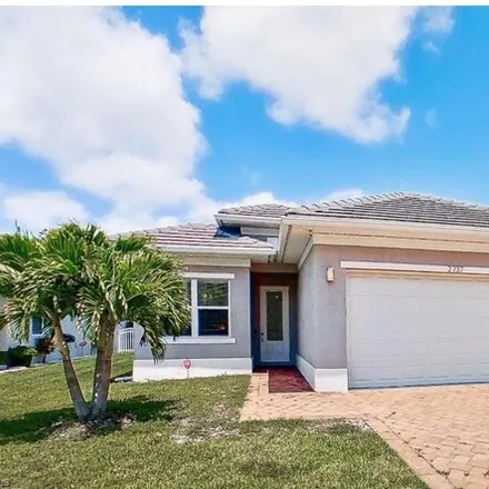 Image 1 - 2721 Linda Drive, Collier County, FL 34112, USA - House for rent